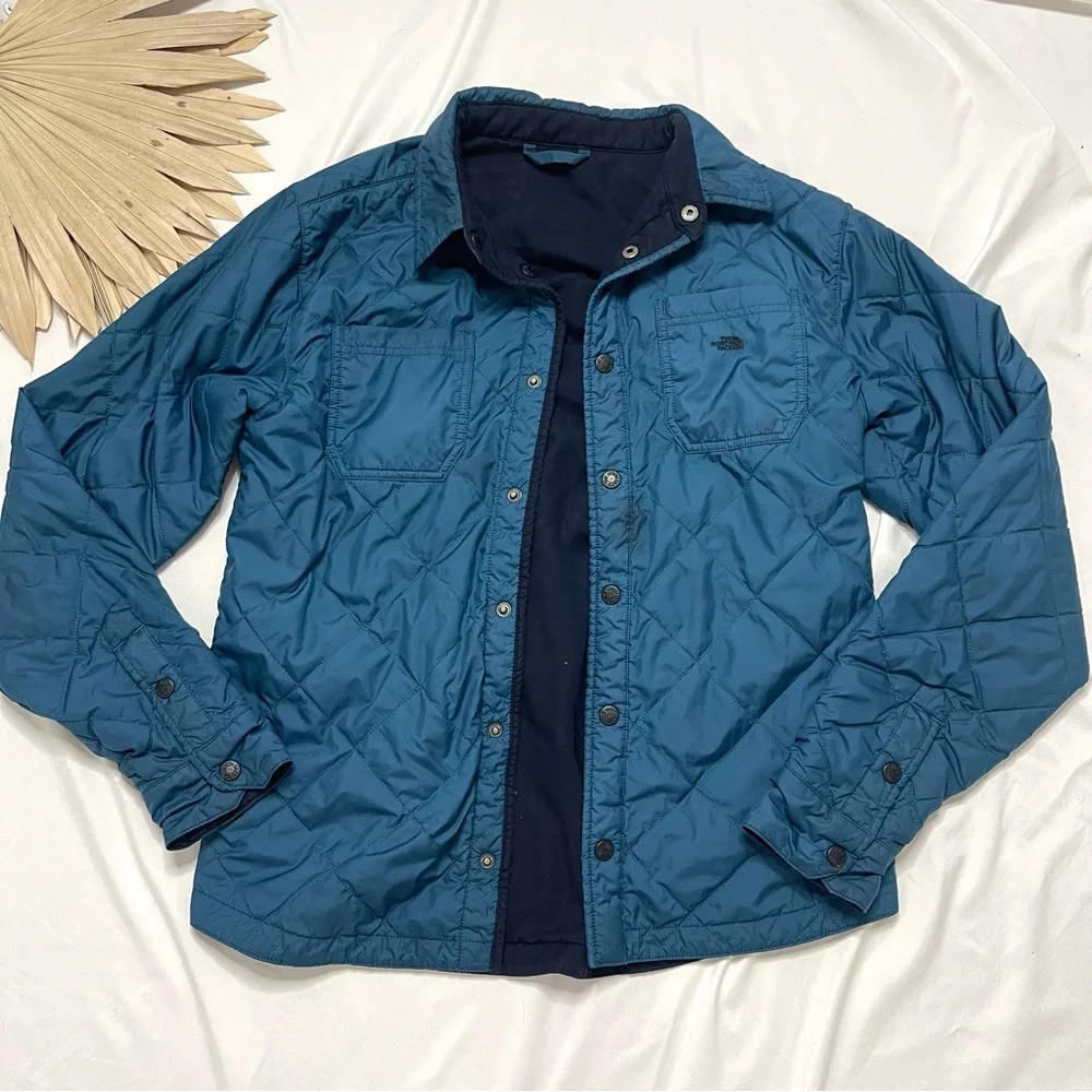 The North Face Fort Point Blue Insulated Flannel Reversible Shirt Jacket Shacket